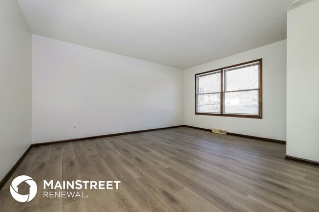 Building Photo - 6469 NW 49th St