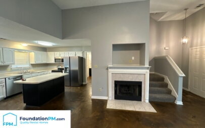 Foto del edificio - "Charming Cordova Retreat: Spacious 3-Bed Haven with Cozy Fireplace & Modern Comforts!"