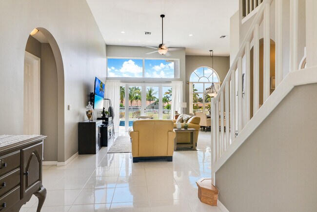 Building Photo - 22361 Siesta Key Dr