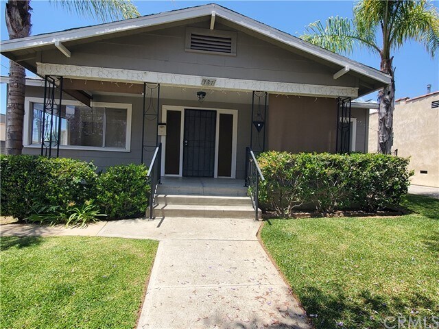 Primary Photo - 121 Carr Dr
