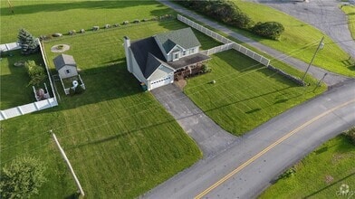 Building Photo - 26202 Lafave Rd