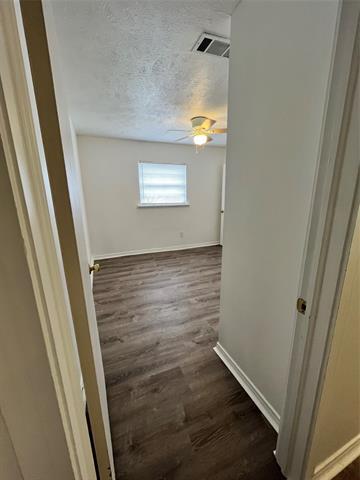 Foto del edificio - 4345 Travis St