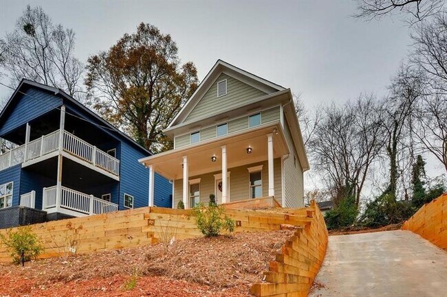 Foto del edificio - 315 Lawton St SW