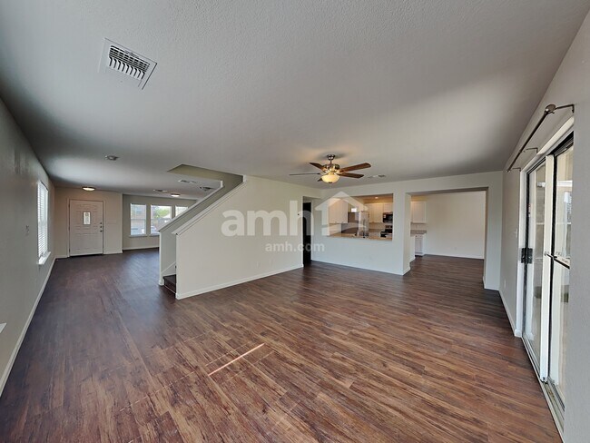 Building Photo - 11023 Vollmer Lane
