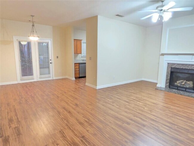Foto del edificio - 1693 Southgate Mill Dr