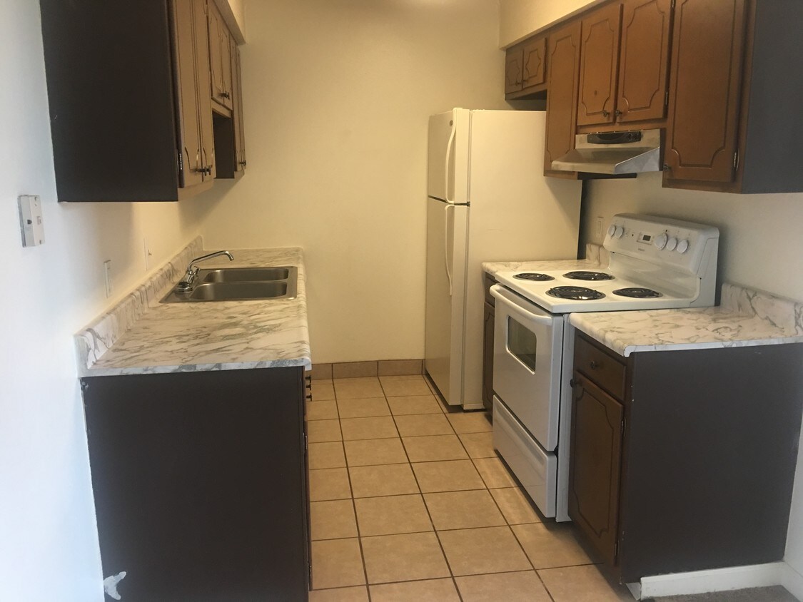Foto principal - 1401 Lewisville Rd