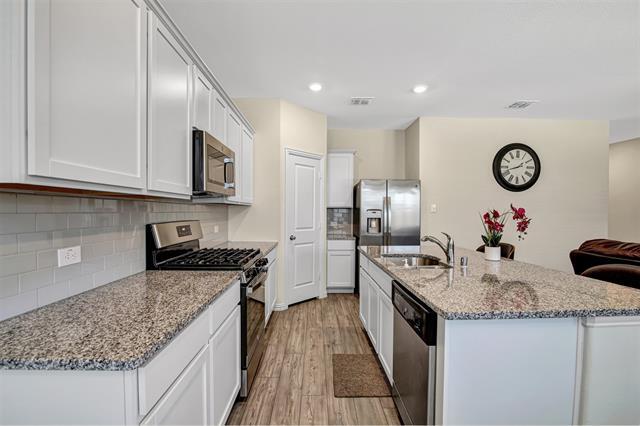 Foto del edificio - 409 Hackberry St