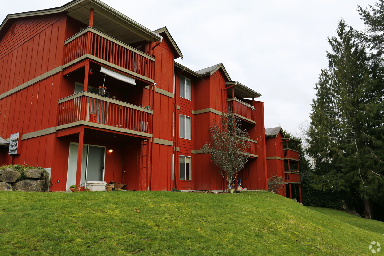 Foto del edificio - Conifer Woods Apartments