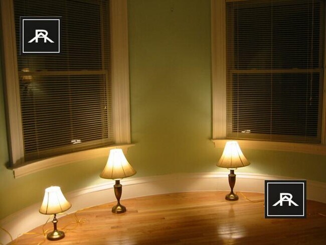 Building Photo - 5 bedroom in Boston MA 02126