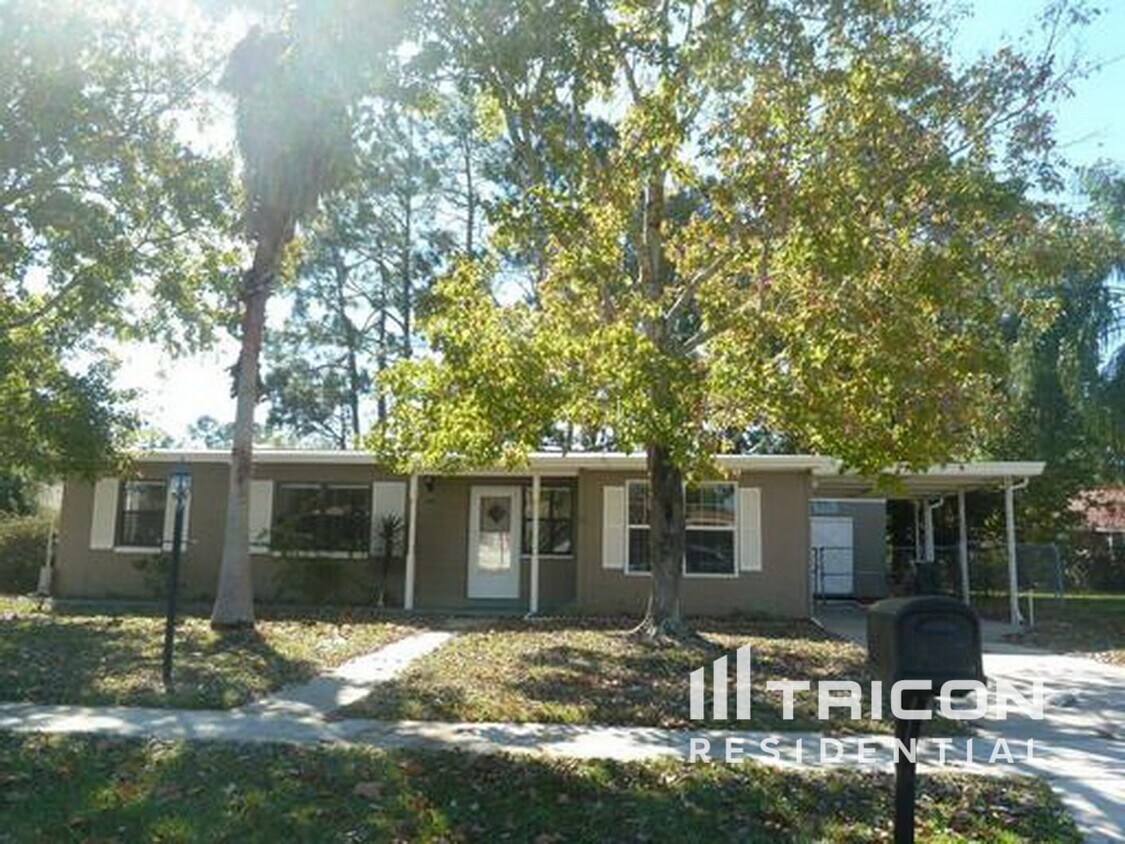 Foto principal - 944 Shorecrest Ave
