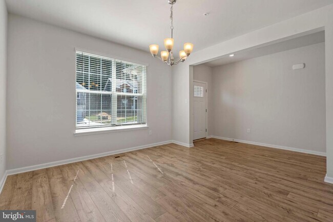 Building Photo - 5713 Haller Pl