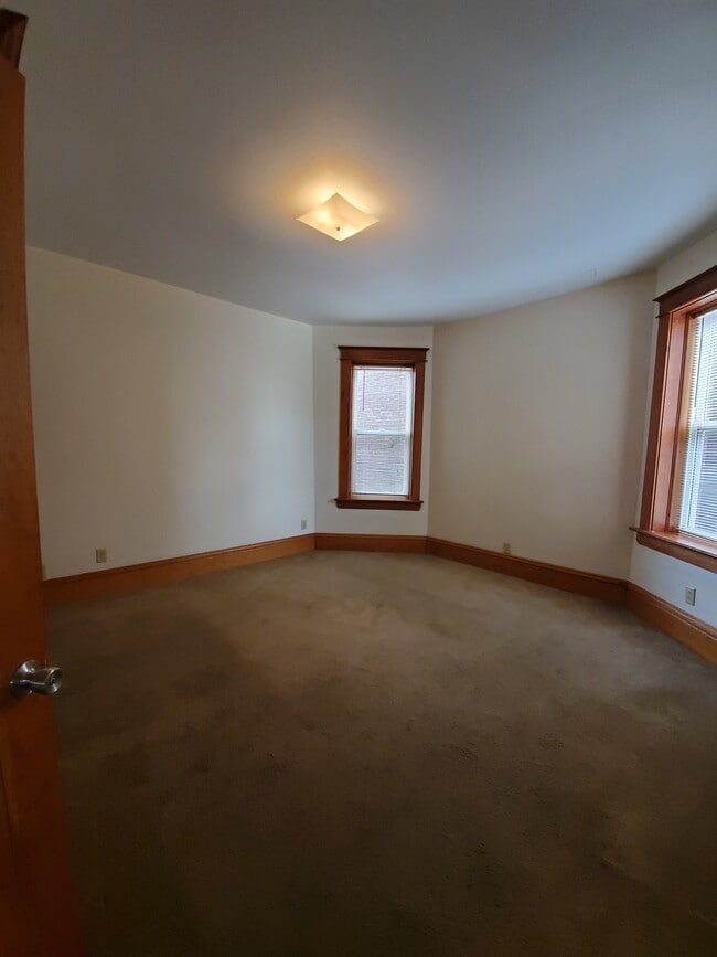 Foto del edificio - 5788 Pershing Ave