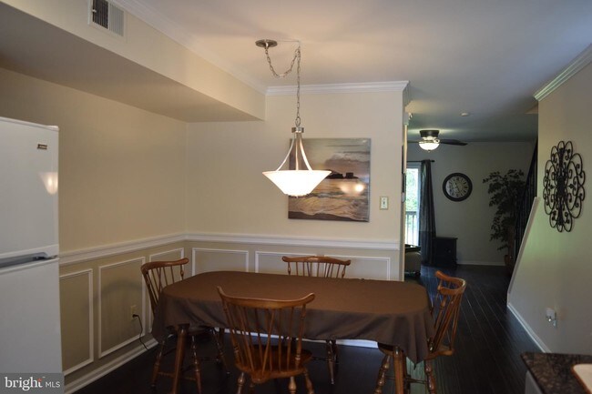 Building Photo - 2821 Eagle Rd