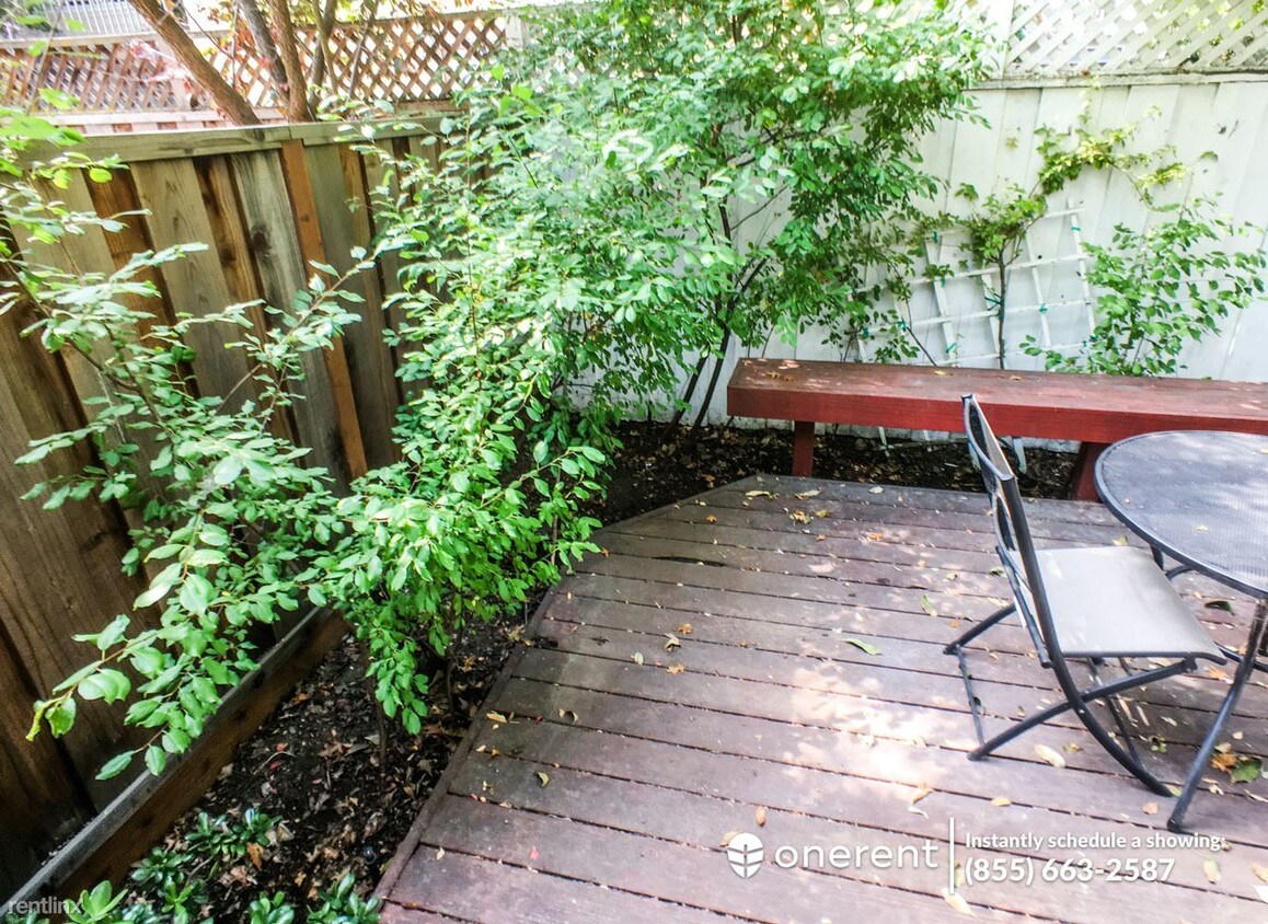 Primary Photo - 2 br, 2.5 bath Condo - 201 Ada Ave #4 -