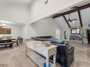 Building Photo - 12701 Manorwood Ln