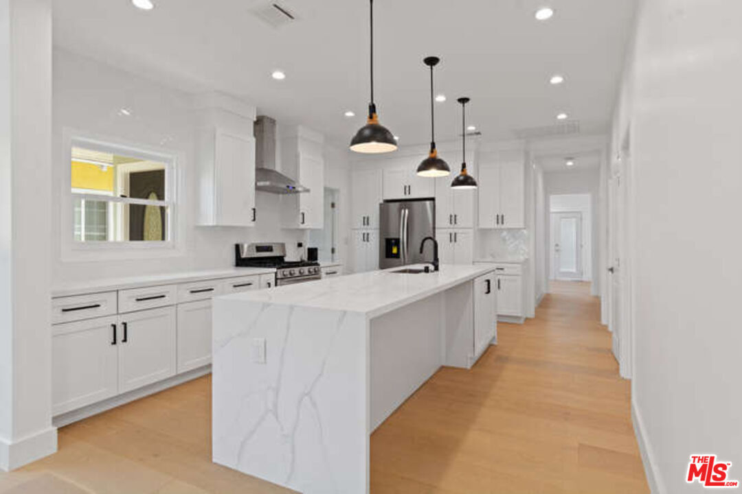 Foto principal - 3465 2nd Ave