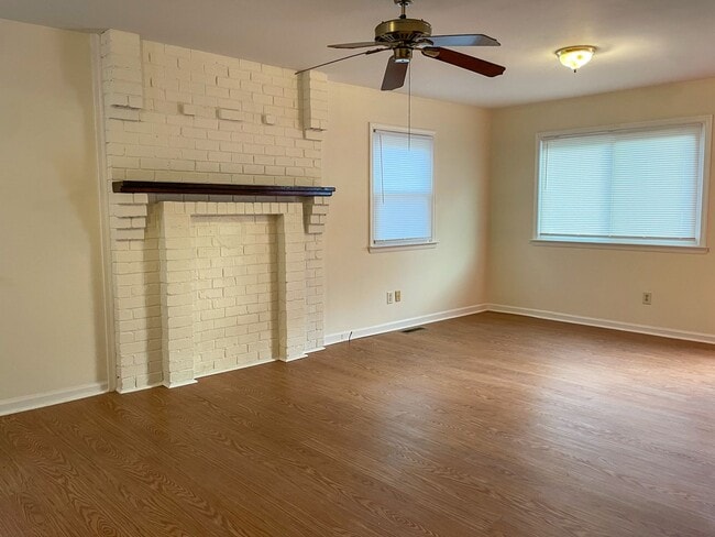 Building Photo - 238 Bull Run Dr