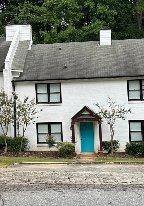 Photo - 835 Burns Walk Ct NW (Lilburn, GA)
