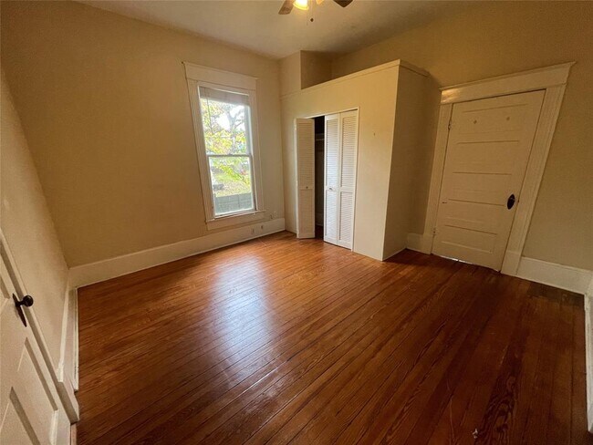 Foto del edificio - 3408 Cedar St