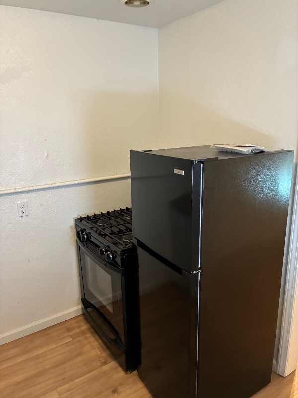 Building Photo - 3731 Jasmine St