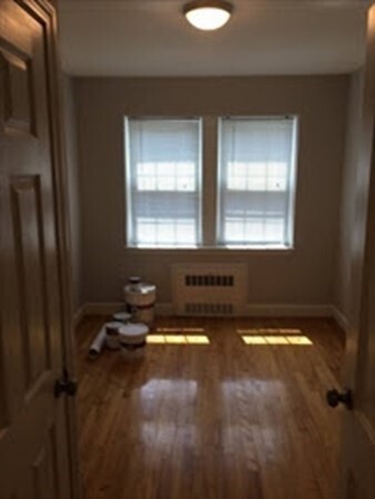 Building Photo - 96 Boylston St