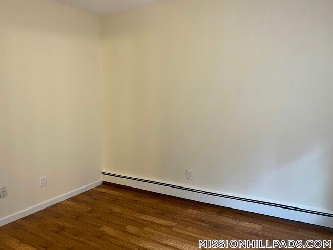 Foto del edificio - 62 S Huntington Ave