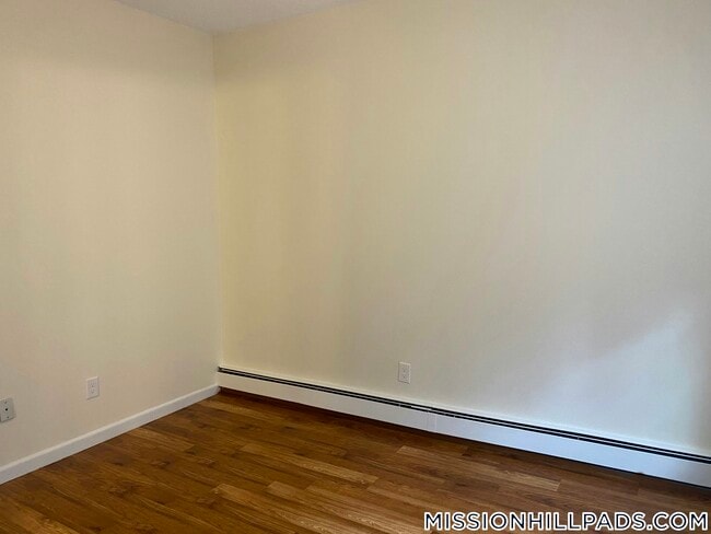 Building Photo - 62 S Huntington Ave