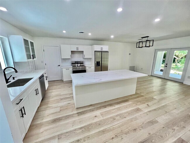 Foto del edificio - 7701 SW 53rd Pl