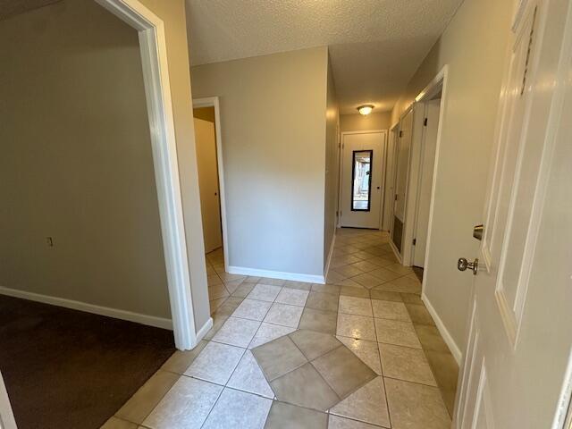 Foto del edificio - 265 Harding Rd