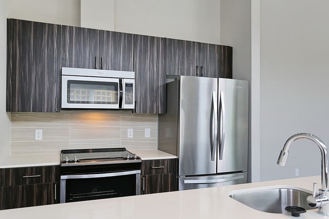 Building Photo - The Hayes on Stone Way