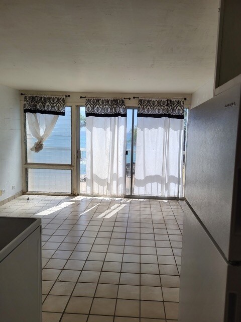 Foto del edificio - 85-175-175 Farrington Hwy