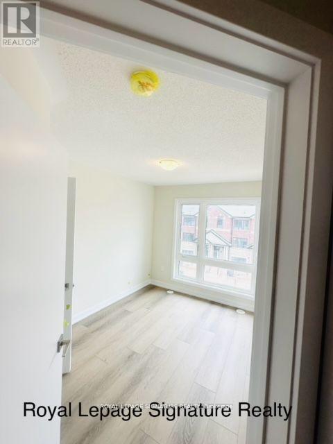 Building Photo - 1322 Kobzar Dr