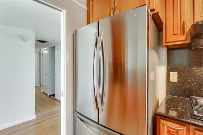 Foto del edificio - 1281 Glen Haven Dr