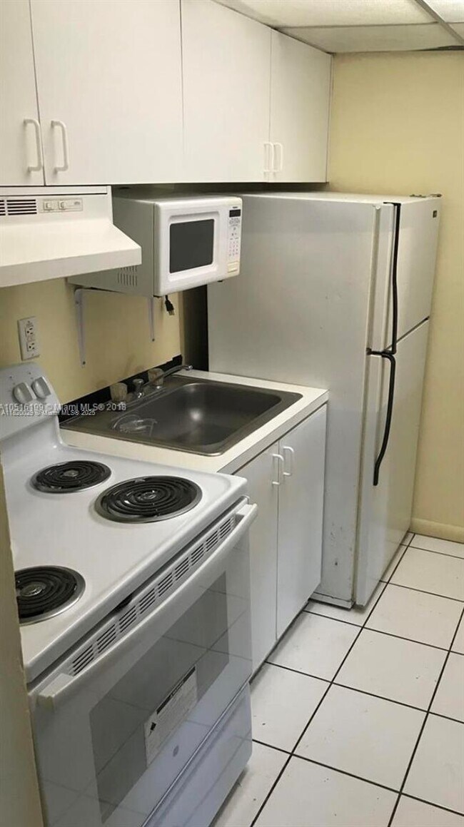 Foto del edificio - 291 NW 177th St