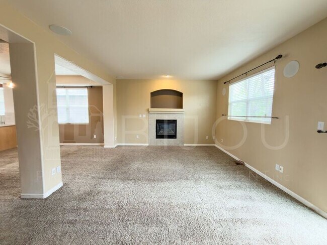 Building Photo - 2030 Capital Dr