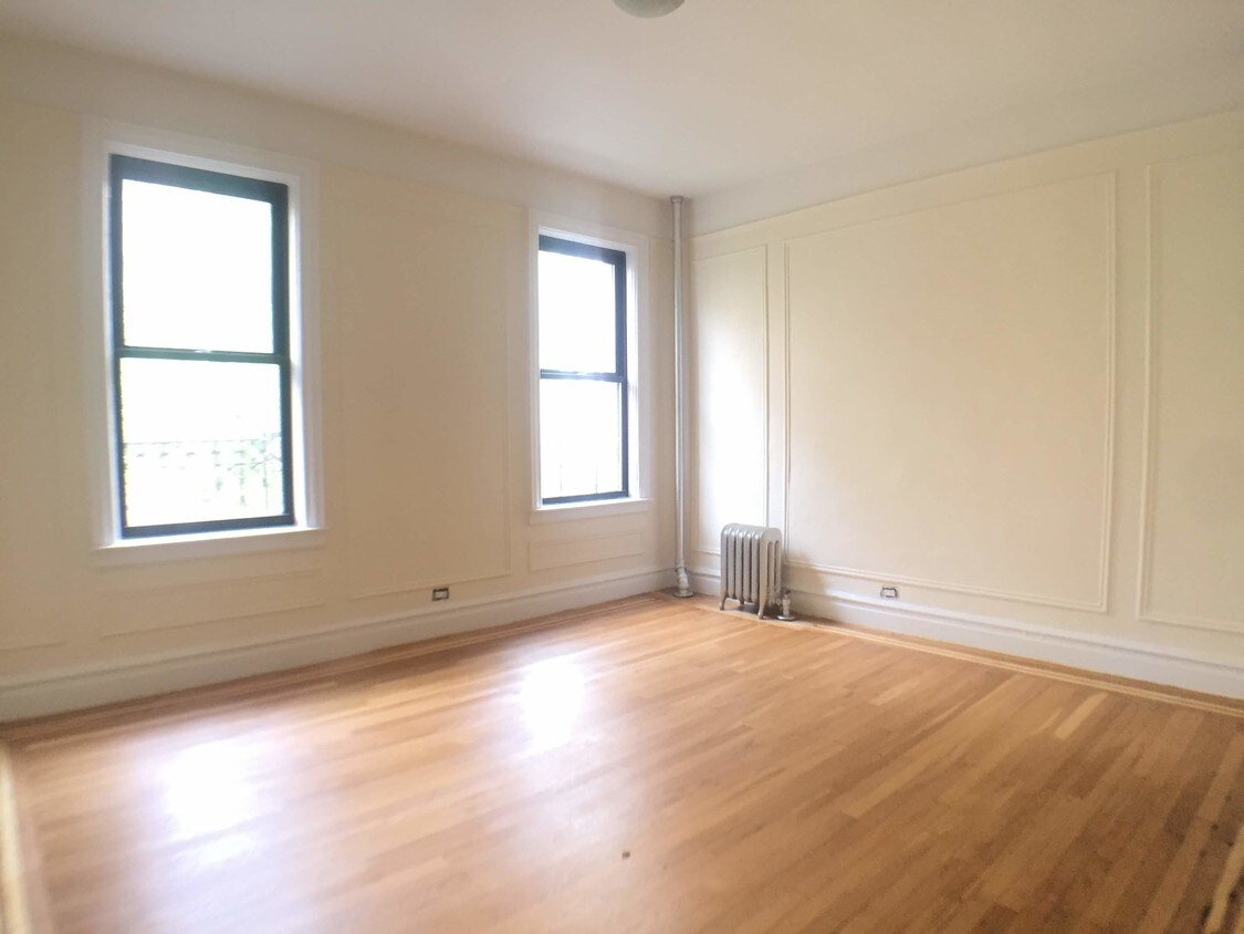 Primary Photo - 620 W 171st St