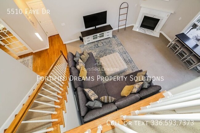 Building Photo - 5510 Faye Dr