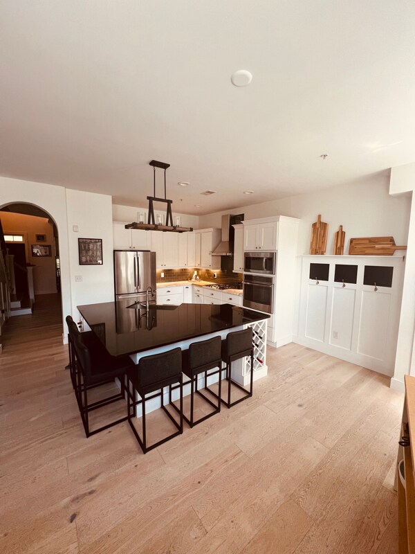 Building Photo - 502 Bright Meadow Dr