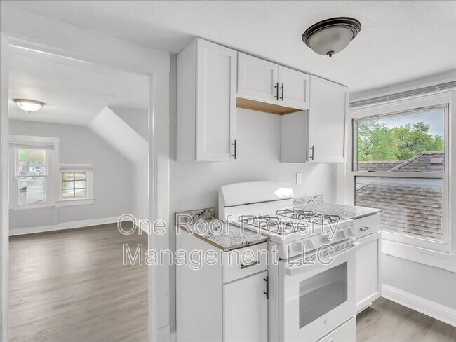 Foto del edificio - 324 N Hardesty