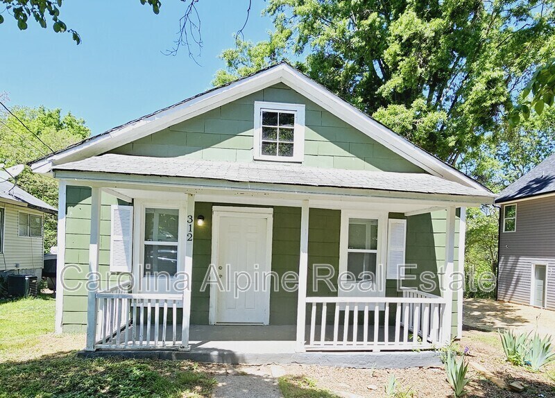 312 Newbern Ave, Statesville, NC 28677 House Rental in Statesville