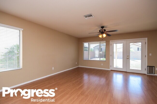 Foto del edificio - 9206 E Ironbark St