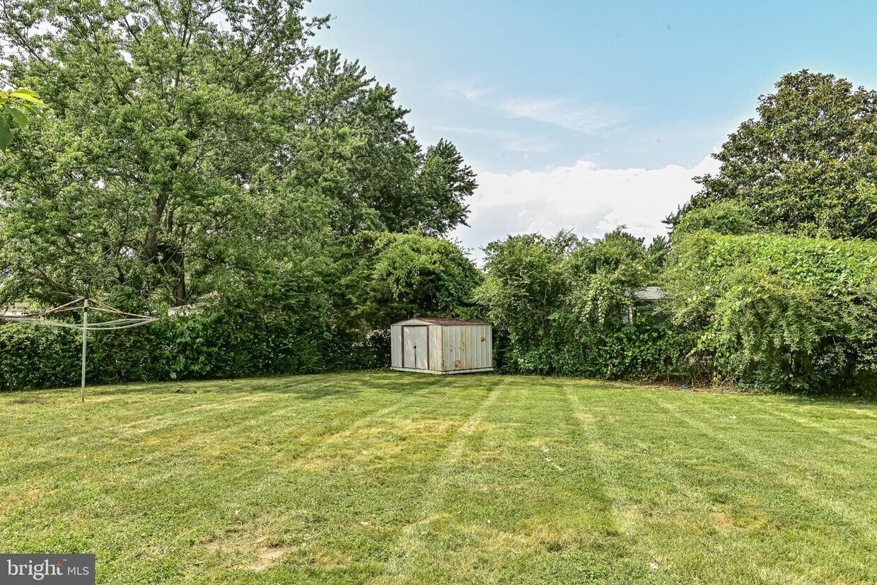 6314 Everglades Dr, Alexandria, VA 22312 House Rental in Alexandria