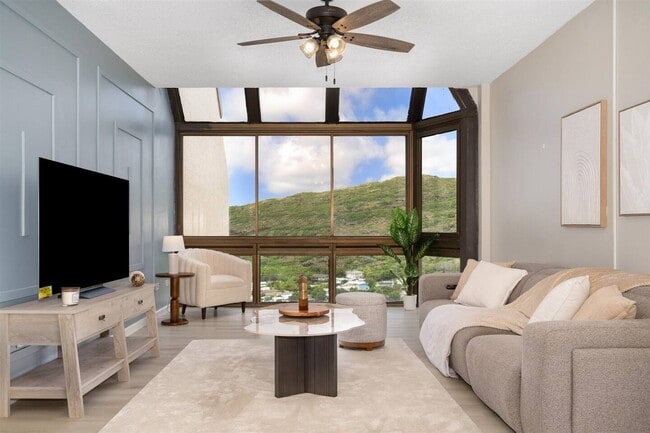 Photo - 531 Hahaione St Townhome