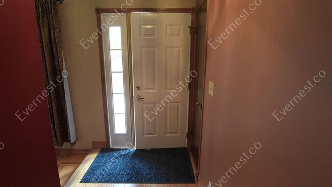 Building Photo - 1409 Emigh St