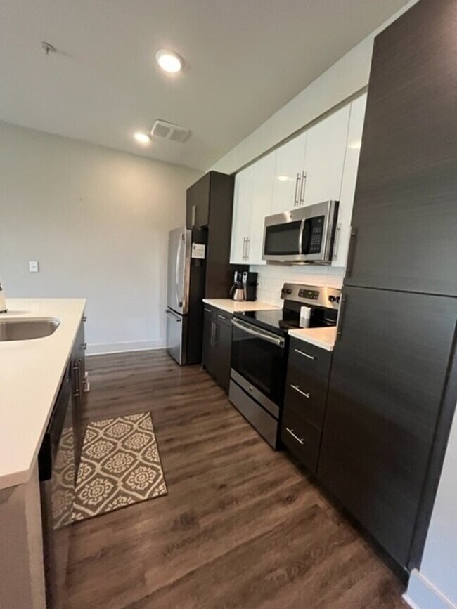 Foto del edificio - 455 14th St NW