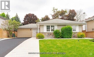 Building Photo - 46 Staveley Crescent