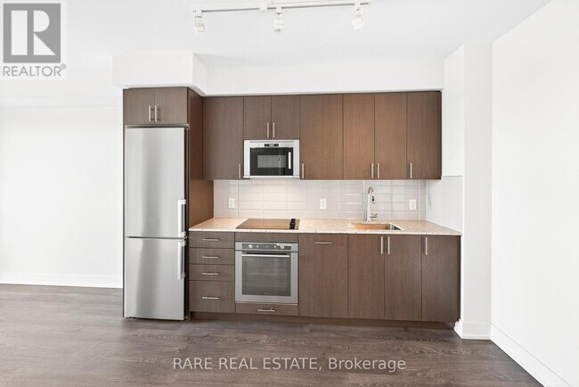 Photo du bâtiment - 2550 Simcoe St N