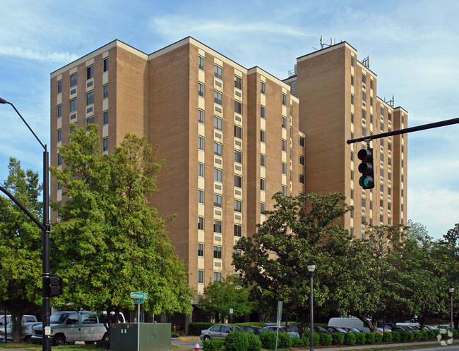 Foto del edificio - Glenwood Towers