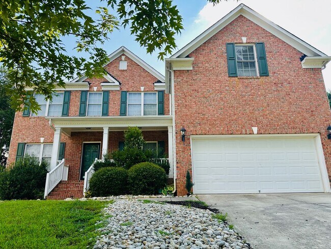 Foto del edificio - 5 BD, 4 BA Beautiful Wakefield Home