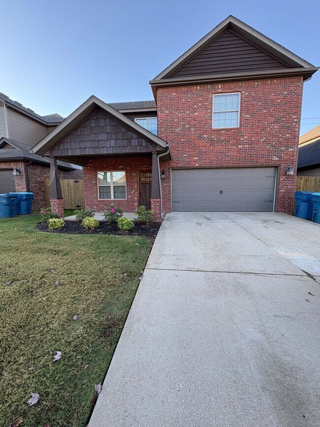 BEAUTIFUL HOME IN GREAT LOCATION! - BEAUTIFUL HOME IN GREAT LOCATION!